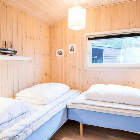 6 Person In Henne Vakantiehuis