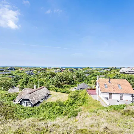 6 Person In Henne Vakantiehuis *