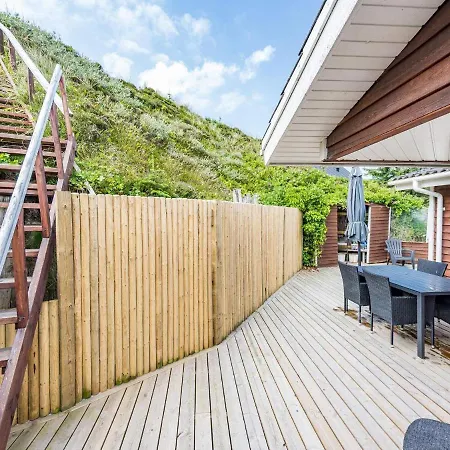 6 Person In Henne Henne Strand