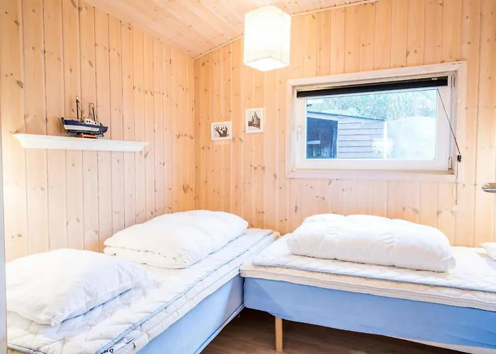 6 Person In Henne 別荘